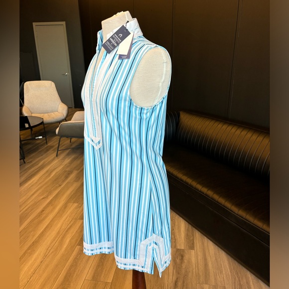 Sleeveless tunic dress/ coverup in blues & white atrioe pattern - Picture 12 of 12